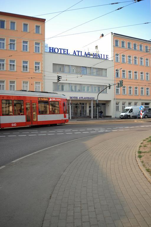 Hotel Atlas Halle Halle  ภายนอก รูปภาพ